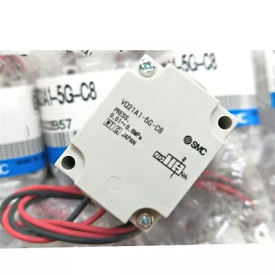 SMC VQ21A1-5G-C8 The Electromagnetic Valve New # • $17.59