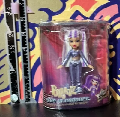 Mini Bratz Series 3 - Dana Live In Concert • $16.95