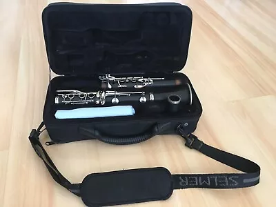 Buffet Crampon E11 Clarinet • $450