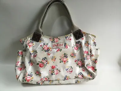 Cath Kidston Beautiful Rose Floral Oil Cloth Handbag Day Bag #M • £25.99