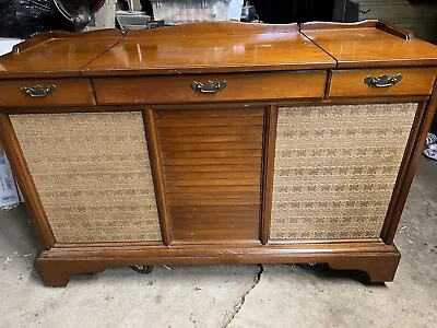 GE Tube Mid Century Stereo Console/ Vacuum Pump! Turns On! Plays 16457833 RPM • $40