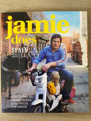 $4.45 • Buy Jamie Does ......... Jamie Oliver,  Taste Mini Cookbook No 1 (Paperback)