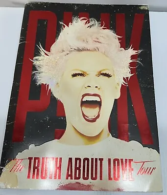 PINK THE TRUTH ABOUT LOVE TOUR PROGRAM-BOOK~2013 CONCERT - Including Comic • $15