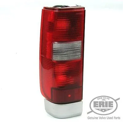 Volvo OEM Left Lower Tail Light 3512432 Fits V70 98-00 + 850 94-97 • $25