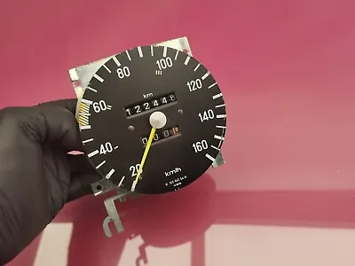 Mercedes W123 Instrument Cluster Speedometer Speed Gauge 160 Km/h 1235425401 • $95