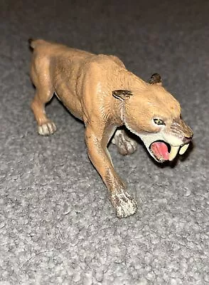 Papo Sabre Tooth Tiger 2010 Pre-owned 6  • £5.99