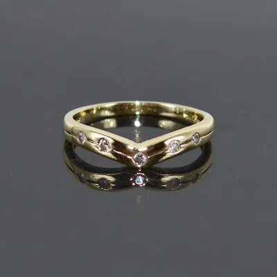 9ct Solid Yellow Gold Hallmarked Natural Genuine Diamond V Shape Ring • $128.50