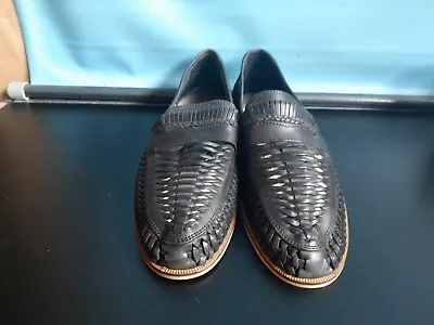 Mens Black Shoes Size 11 • £8