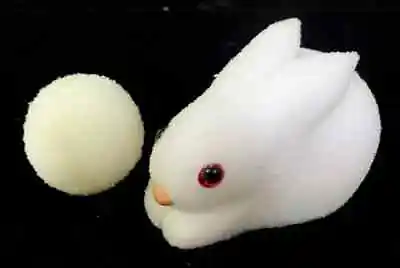 Sponge Balls To Bunny~Magic Trick~Similar To Ball 2 Cube~Transforms Into Rabbit • £7.99