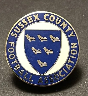 £2.50 • Buy Sussex County FA Non-League Football Pin Badge