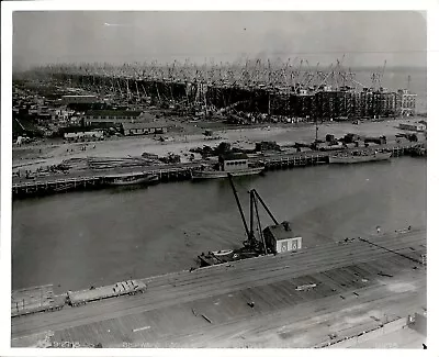 LD327 1918 Orig U.S. Maritime Commission Photo SHIPYARD BRIDGE CRANE HOG ISLAND • $20