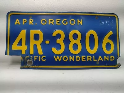 1960's Oregon  Original  Pacific Wonderland  4R - 3806 License Plate • $41.22