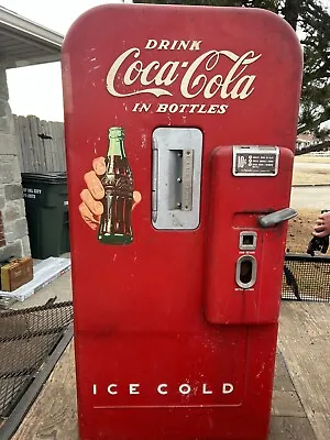 Vintage 1949 To 1950 Vendo 10 Cent Vending Machine Coca-Cola Coke Nice Graphics • $2500