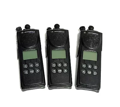 Lot Of 3 Motorola XTS 3000 800Mhz Two Way Radio H09UCH9PW7BN   Screens Issues  • $94.95