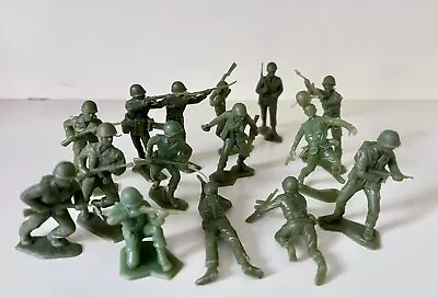 MARX BATTLEGROUND OD GI's & MARINES - Lot Of 15 In 14 POSES-VERY GOOD - MUST SEE • $7.99