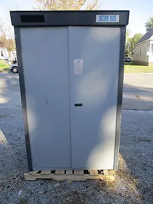 $2500 • Buy Rapiscan Secure 1000 X Ray Full Body Scanner W/ Console 