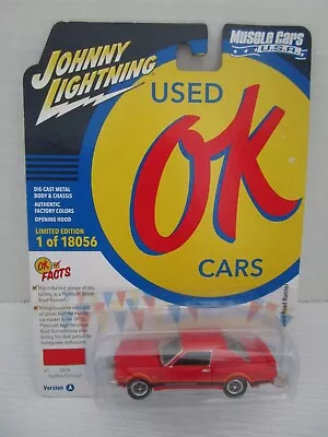 Johnny Lightning Muscle Cars USA OK Used 1976 Plymouth Volare Road Runner Orange • $12