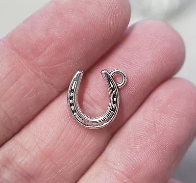 £2.29 • Buy 20 Horseshoe Charms, Lucky Horseshoe Pendants, 13mm, Antique Silver 