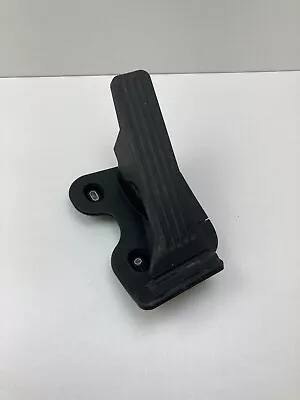 2015 - 2018 Mazda 3 Throttle Accelerator  Pedal OEM GHK341600E • $48.40