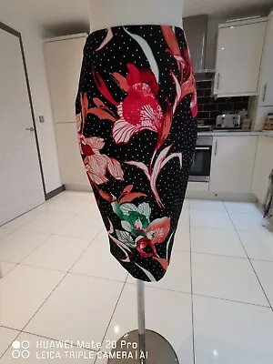 £4.99 • Buy BNWT RIVER ISLAND SIZE 6 SKIRT Black With Dots And Floral Pattern, Knee Length