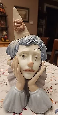 Signed Lladro Jester Sad Clown Bust Porcelain Head Statue 12  • $165