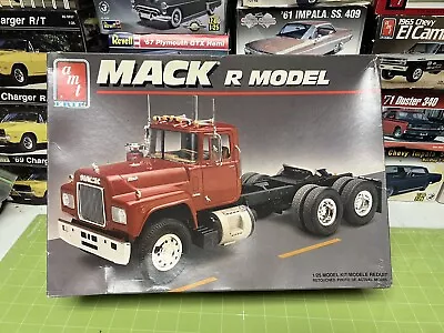 AMT 1:25 Mack R Model Semi Tractor Truck  Model Kit #6129 • $74.99