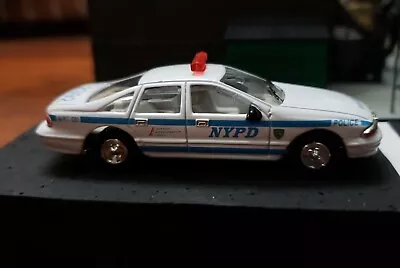 1/64 Scale Hot Golden Wheel NYPD Police Car 1998 Chevrolet Caprice 2392 68 PCT • $7