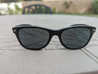 Ray Ban New Wayfarer Sunglasses Black *read Description • $38