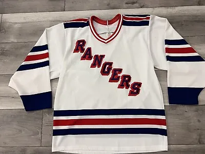 Vintage Men’s CCM New York Rangers NHL Hockey Maska Jersey Size Medium • $65