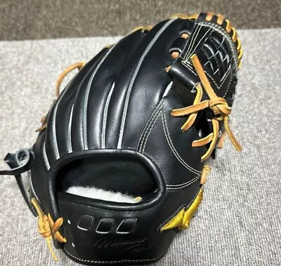Mizuno Pro 11.5inch Infield Right Black Flagship Shop Limited Glove Japan • $309