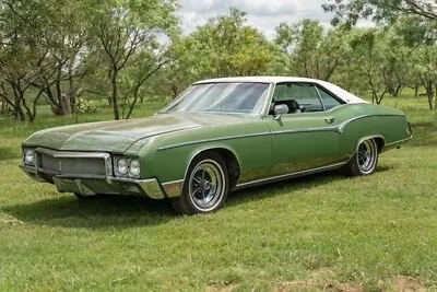 1970 Buick Riviera Green Frnt Qtr | POSTER 24 X 36 INCH | Vintage Classic • $23.99