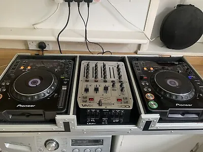 £450 • Buy Pioneer CDJ 1000 Mk3 Turntable With Behringer Mixer And Flight Case