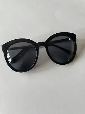 J Crew Women’s Oversized Sunglasses Black Plastic Silver Arm Frames • $20