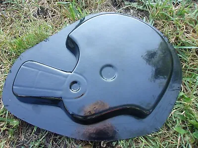 Football Helmet Stepping Stone Mold 12  X 10  X 1.5  Pro Grip Plastic Mould • $34.95