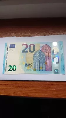 Leftover Holiday Money  20 Euros. • £22.25