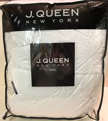 J Queen New York Ultra Loft Down Alternative Comforter In White Full/ Queen • $55