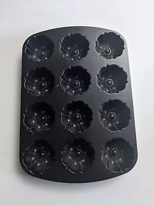 Nordic Ware Mini Bundt Fluted Muffin 12 Mini Cakes Non Stick Aluminum Pan • $13.99