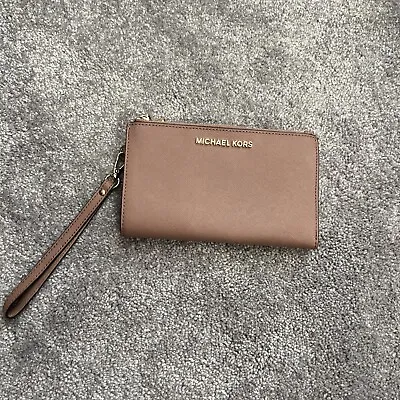 MICHAEL KORS Jet Set Leather Double Zip Wallet Wristlet Great Condition • $38