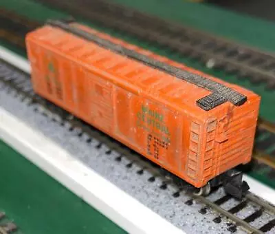 N Scale Atlas Maine Central 50’ Boxcar With Rapido Couplers • $9.75