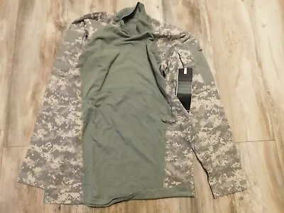 Us Army  Acu Massif Combat Shirt Size Medium New New • $34.96