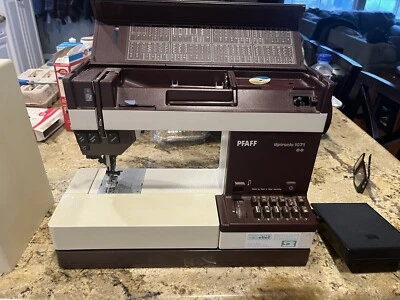 $150 • Buy PFAFF Tiptronic 1071 Sewing Machine, Foot Controller,  HardCase And Accessories