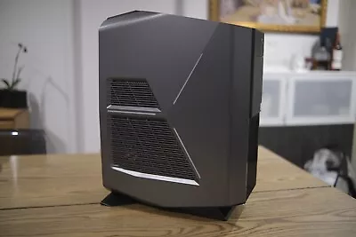 $710 • Buy  Gaming PC: Alienware Aurora R6, I7 6700, GTX1060 6GB, 2TB