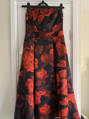 £12.99 • Buy Brand New Lipsy Dress 