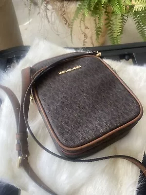 Michael Kors Jet Set Crossbody Bag Brown • $52