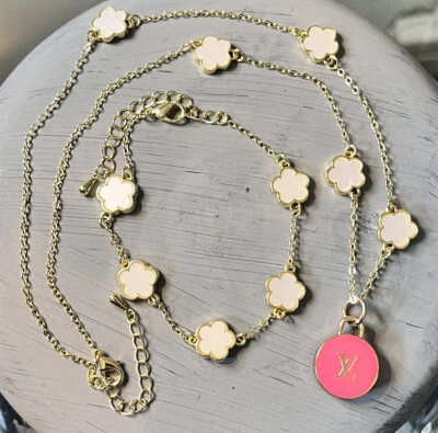 $65 • Buy Louis Vuitton Zipper Pull/Charm On Clover Necklace With Matching Bracelet 