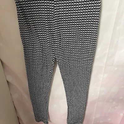 Womens Black And White  Leggings Sz  1 XL • $14