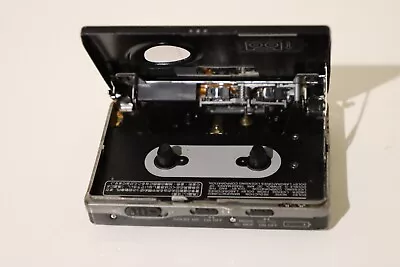 SONY WM EX909 Portable TAPE Cassette  Player • £65