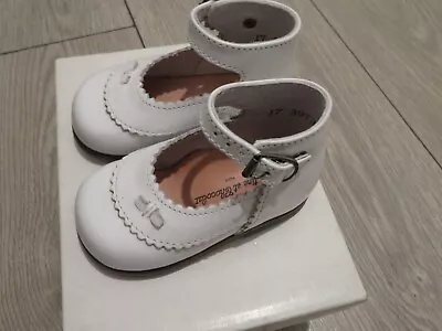 Tartine Et Chocolat White Girls Shoes Size 17  New In Box RRP 78 • £45