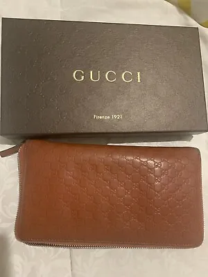 $295 • Buy Gucci Wallet Womens
