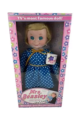 Mrs Beasley Family Affair Doll 76145 11 Different Sayings Talking NIB • $121.49